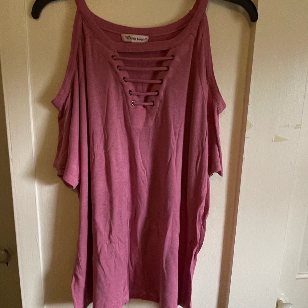 Vince Camuto Pink Cold Shoulder Top